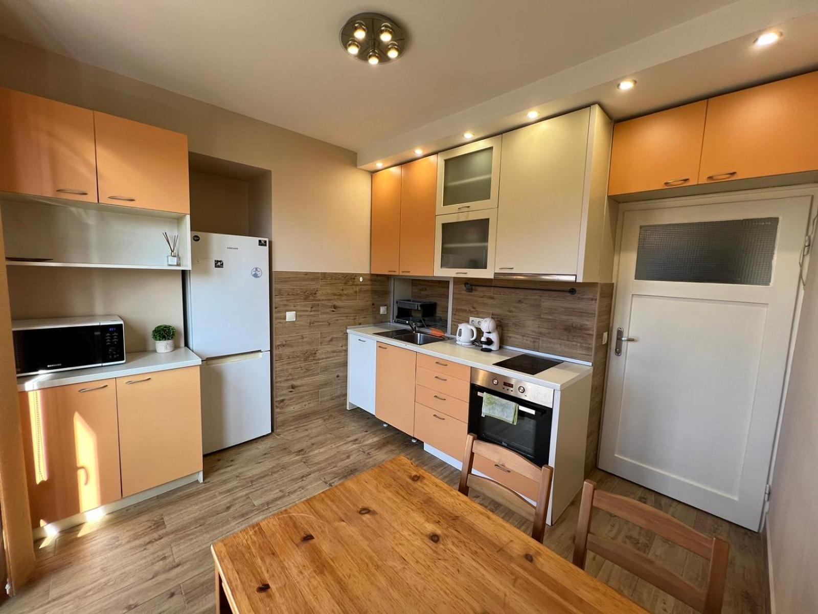 Rio Sunny 2Bdr Apt Near Ndk - Metro - Non-Stop Paid Public Parking Sofia Exterior photo